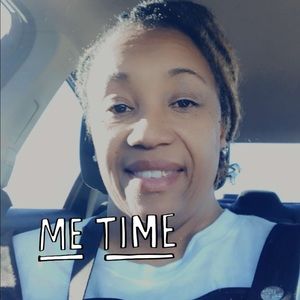 Meet your Posher, Pamela